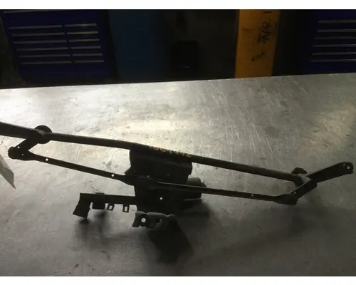 INTERNATIONAL 7400 Wiper Transmission