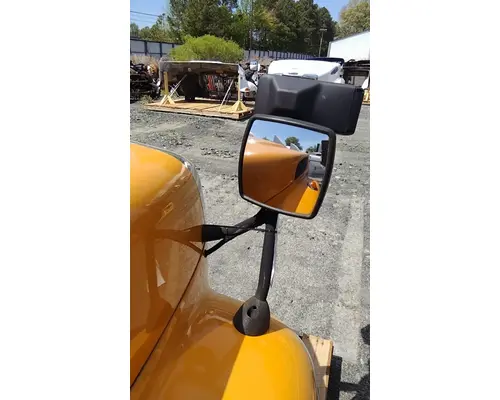 INTERNATIONAL 7500 2008-2014 HOOD