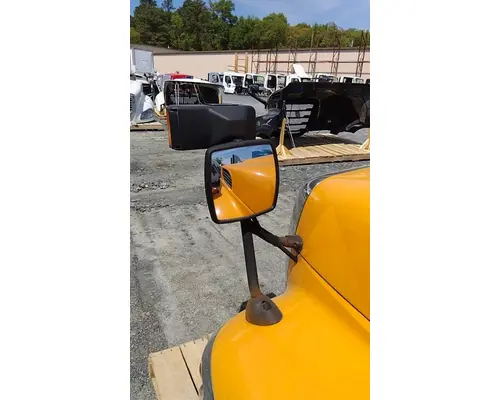 INTERNATIONAL 7500 2008-2014 HOOD