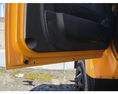 INTERNATIONAL 7500 2008-2018 DOOR ASSEMBLY, FRONT