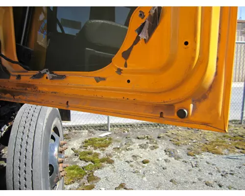 INTERNATIONAL 7500 2008-2018 DOOR ASSEMBLY, FRONT