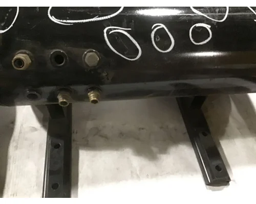 INTERNATIONAL 7500 Air Tank