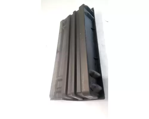 INTERNATIONAL 7500 Battery Box
