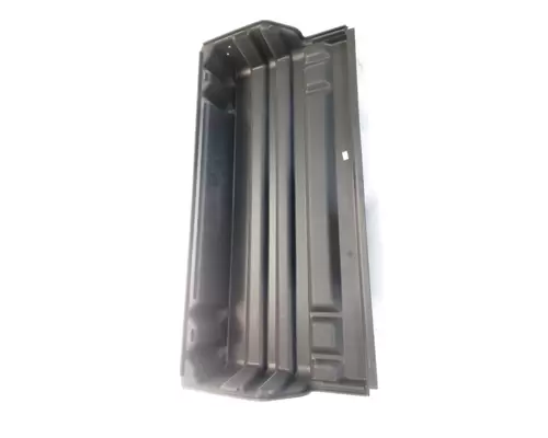 INTERNATIONAL 7500 Battery Box