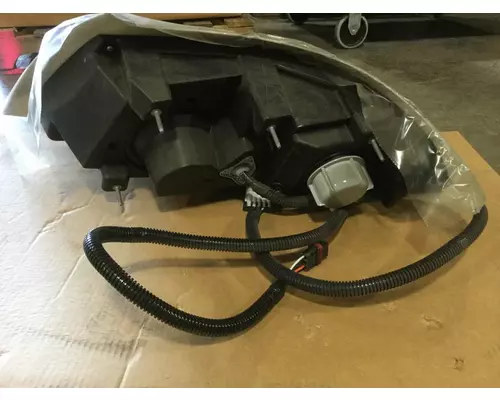 INTERNATIONAL 7500 Body Parts, Misc.