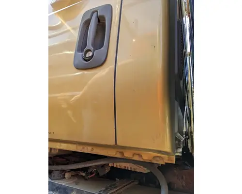 INTERNATIONAL 7500 Cab Mount