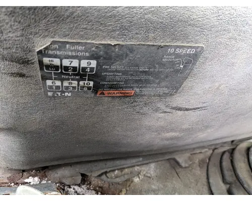 INTERNATIONAL 7500 Cab Mount