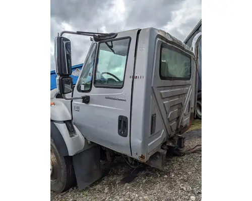 INTERNATIONAL 7500 Cab Mount