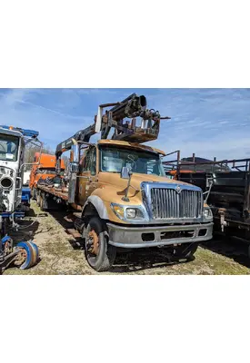 INTERNATIONAL 7500 Complete Vehicle