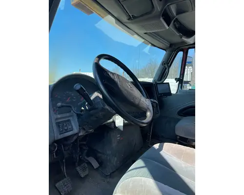 INTERNATIONAL 7500 Complete Vehicle