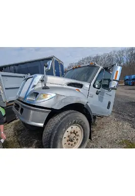 INTERNATIONAL 7500 Complete Vehicle