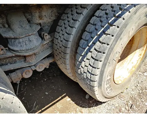 INTERNATIONAL 7500 Complete Vehicle