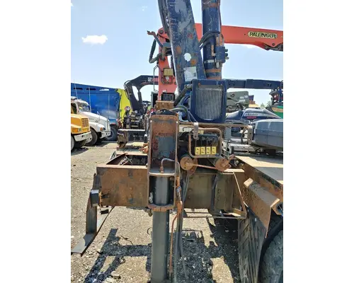 INTERNATIONAL 7500 Complete Vehicle
