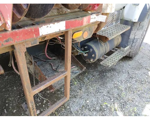 INTERNATIONAL 7500 Complete Vehicle