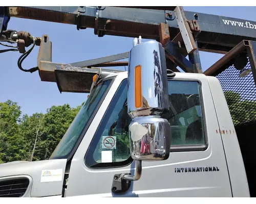 INTERNATIONAL 7500 Complete Vehicle