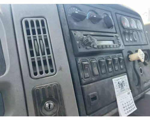 INTERNATIONAL 7500 Dash Assembly
