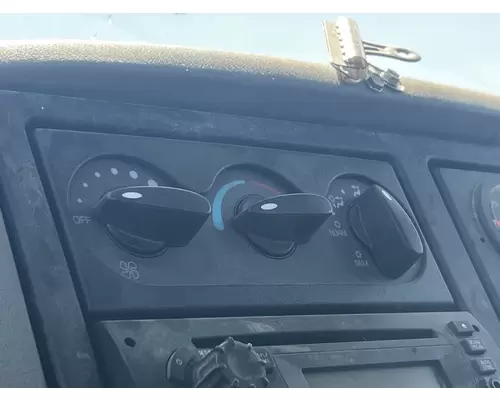 INTERNATIONAL 7500 Dash Assembly