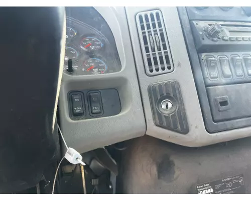 INTERNATIONAL 7500 Dash Assembly
