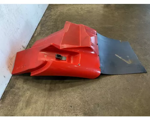 INTERNATIONAL 7500 Fender Extension