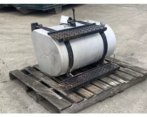 INTERNATIONAL 7500 Fuel Tank