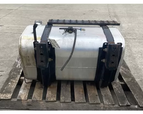 INTERNATIONAL 7500 Fuel Tank