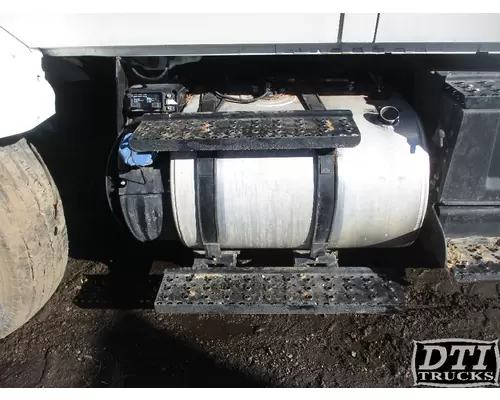 INTERNATIONAL 7500 Fuel Tank