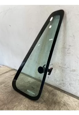 INTERNATIONAL 7500 Glass
