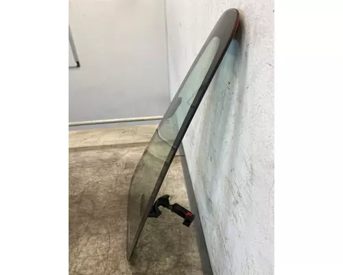 INTERNATIONAL 7500 Glass