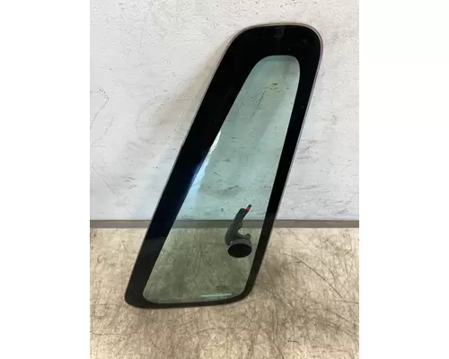 INTERNATIONAL 7500 Glass