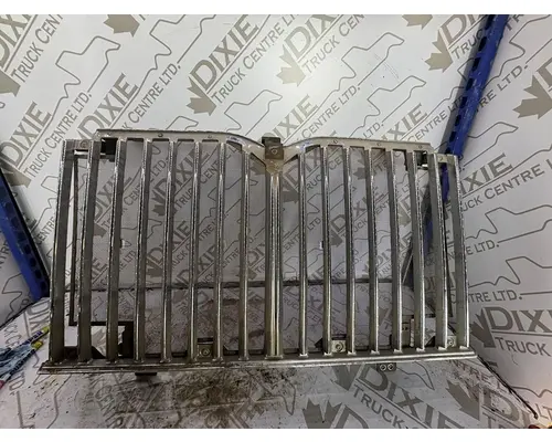 INTERNATIONAL 7500 Grille