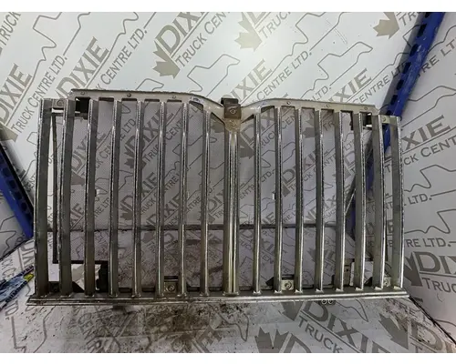 INTERNATIONAL 7500 Grille