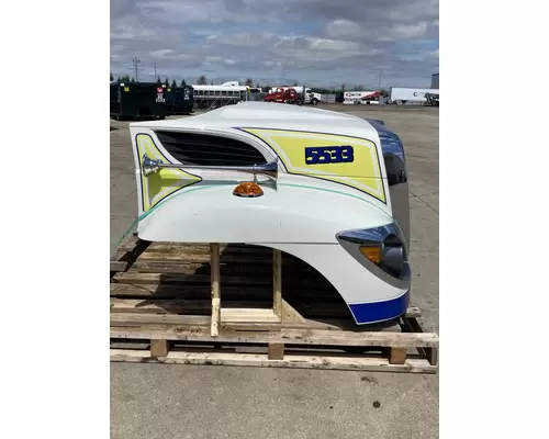 INTERNATIONAL 7500 Hood