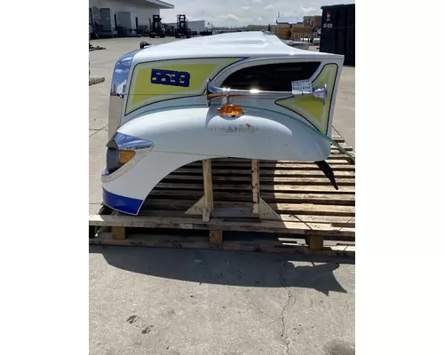 INTERNATIONAL 7500 Hood