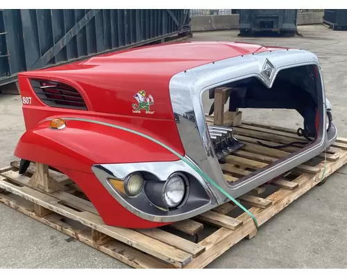 INTERNATIONAL 7500 Hood