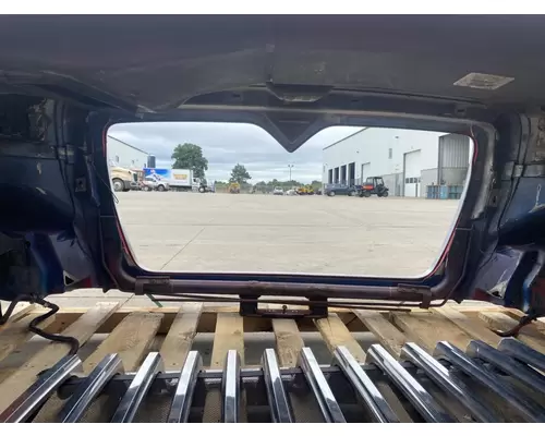 INTERNATIONAL 7500 Hood
