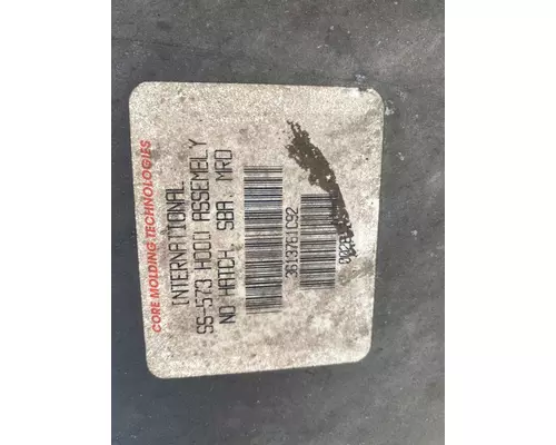 INTERNATIONAL 7500 Hood