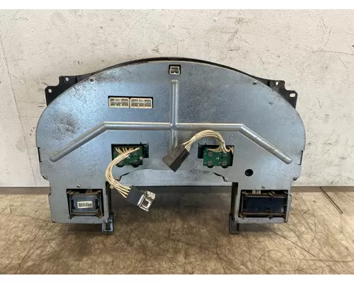 INTERNATIONAL 7500 Instrument Cluster