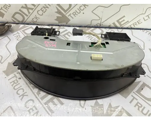INTERNATIONAL 7500 Instrument Cluster