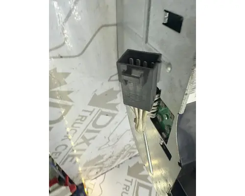 INTERNATIONAL 7500 Instrument Cluster