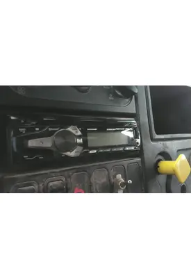 INTERNATIONAL 7500 RADIO AM/FM/BLUETOOTH