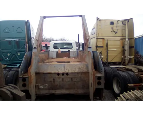 INTERNATIONAL 7500 Rebuilders