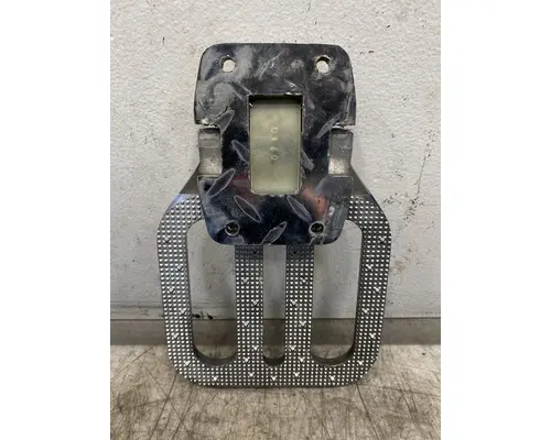 INTERNATIONAL 7500 Step