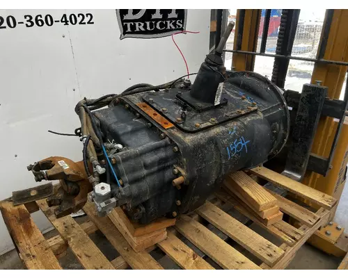 INTERNATIONAL 7500 Transmission Assembly