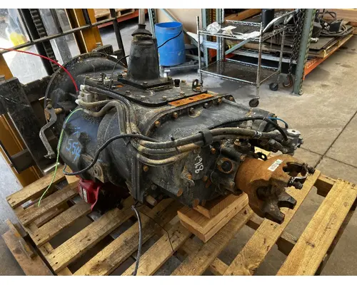 INTERNATIONAL 7500 Transmission Assembly