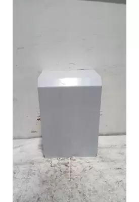 INTERNATIONAL 7600 Battery Box