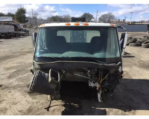 INTERNATIONAL 7600 Cab