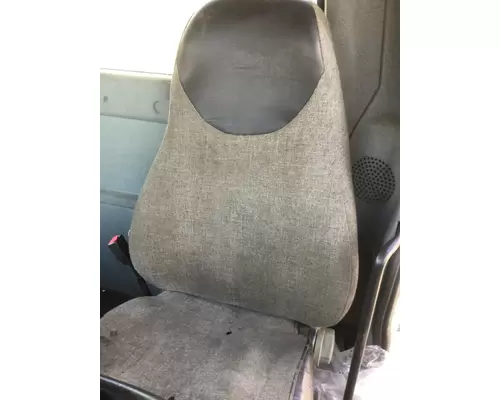 INTERNATIONAL 7600 Cab
