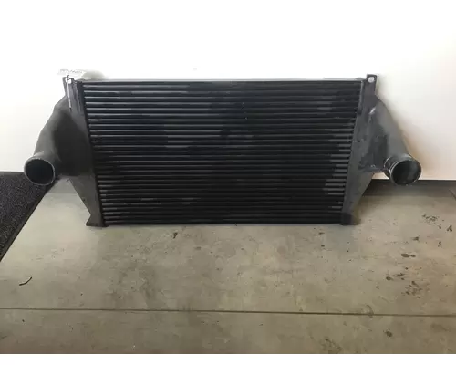 INTERNATIONAL 7600 Charge Air Cooler (ATAAC)