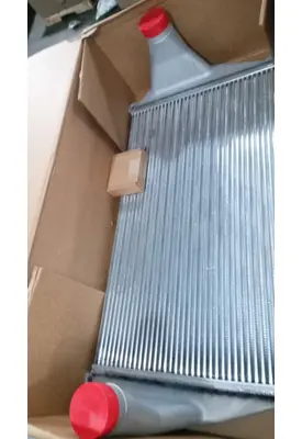 INTERNATIONAL 7600 Charge Air Cooler (ATAAC)