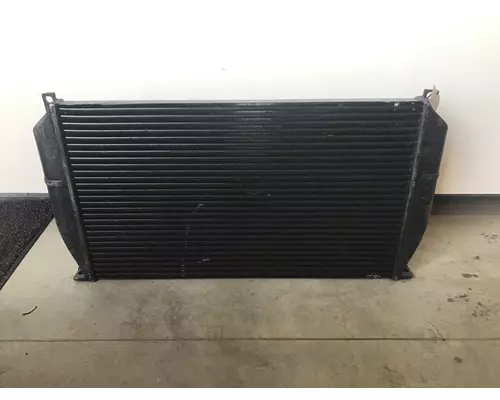 INTERNATIONAL 7600 Charge Air Cooler